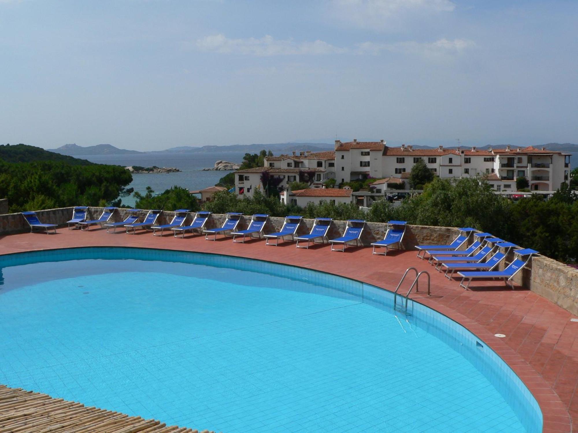 Hotel Olimpia Baja Sardinia Eksteriør billede