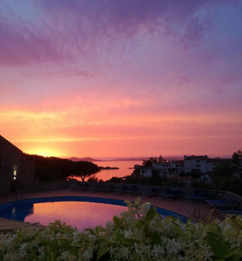 Hotel Olimpia Baja Sardinia Eksteriør billede